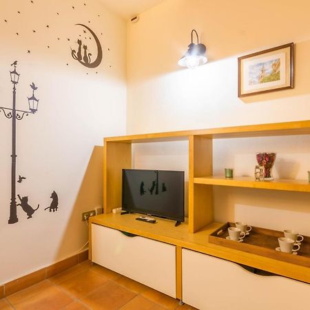 Macarena Muralla Encantada Appartement Sevilla Buitenkant foto