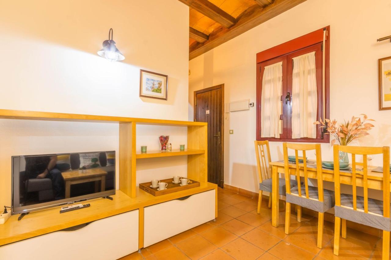 Macarena Muralla Encantada Appartement Sevilla Buitenkant foto