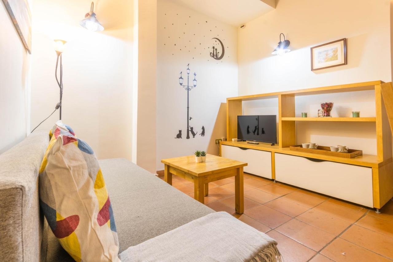 Macarena Muralla Encantada Appartement Sevilla Buitenkant foto